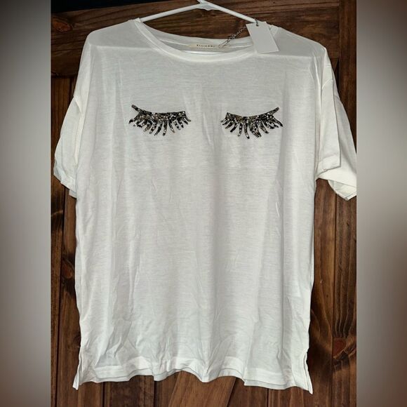 BOUTIQUE EASEL BRAND WOMENS EYELASH T SHIRT TEE NEW - Picture 1 of 2